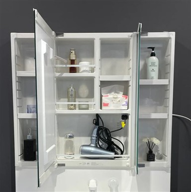 Make -up spiegelkast